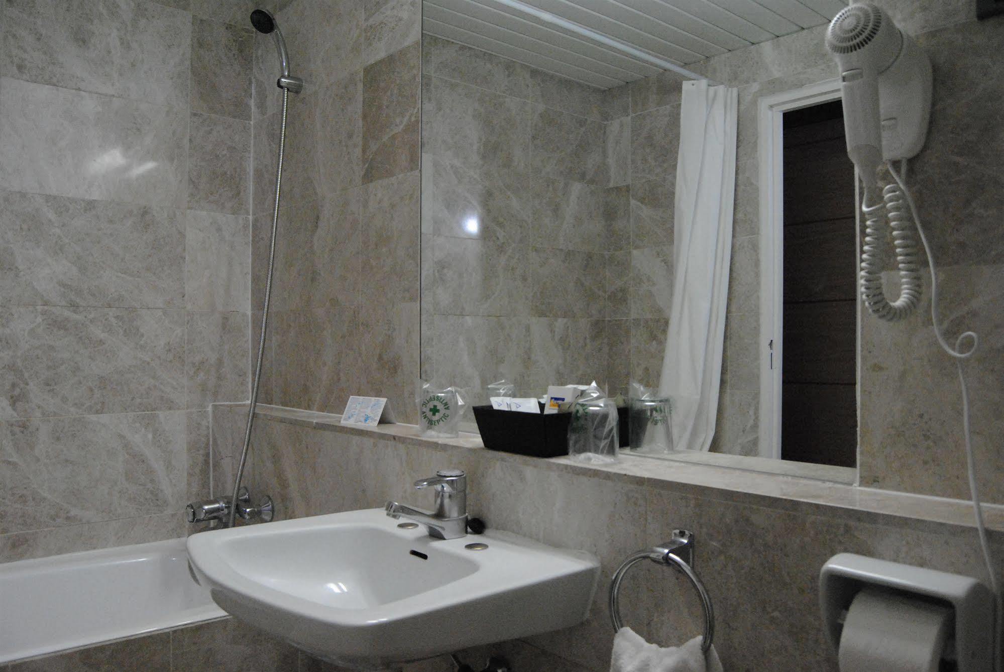 Alp Hotel Masella Zewnętrze zdjęcie